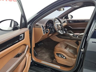 PORSCHE CAYENNE - 10