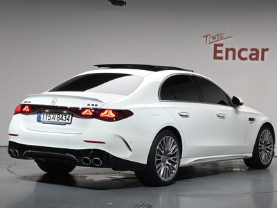 صورة 2 لـ 2025 Mercedes-BENZ E-CLASS