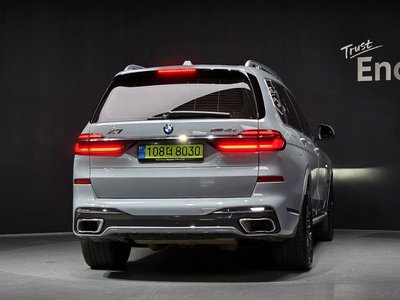 BMW X7 - 3