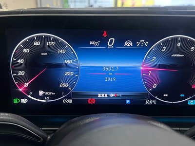 MERCEDES-BENZ GLE - 8