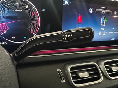 MERCEDES-BENZ GLE - 9