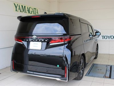 TOYOTA VELLFIRE - 3