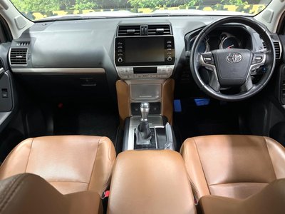 TOYOTA LAND CRUISER PRADO - 2