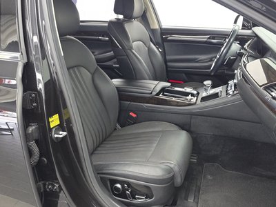 2018 Genesis G90 — миниатюра 17