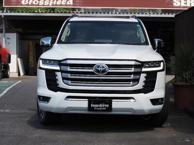 TOYOTA LAND CRUISER 300 - 2