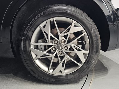 صورة 8 لـ 2022 Genesis GV70