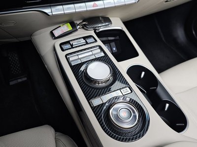 صورة مصغرة 12 لـ 2022 Genesis GV70