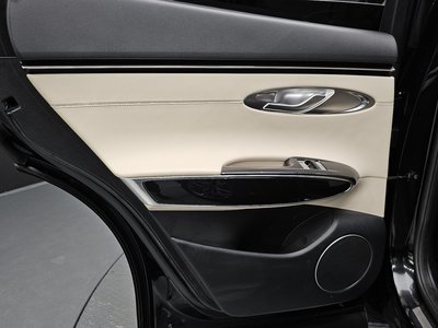 صورة مصغرة 15 لـ 2022 Genesis GV70