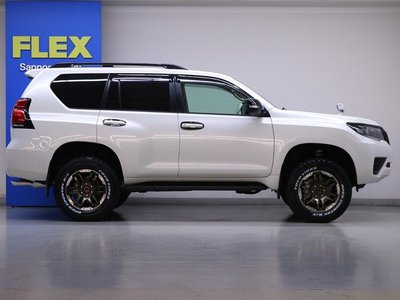 TOYOTA LAND CRUISER PRADO - 6