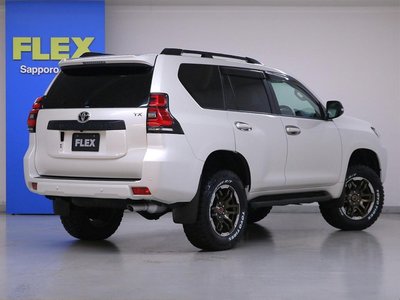 TOYOTA LAND CRUISER PRADO - 3