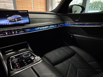 2023 BMW 7 SERIES thumbnail 18