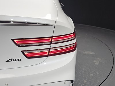 GENESIS G80 (RG3) - 10