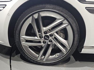 GENESIS G80 (RG3) - 6