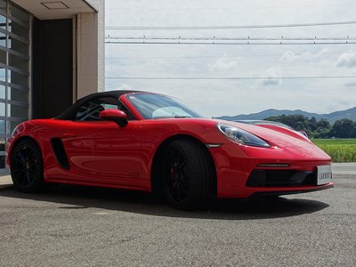 صورة 6 لـ 2018 Porsche 718