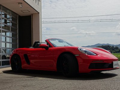 صورة 14 لـ 2018 Porsche 718