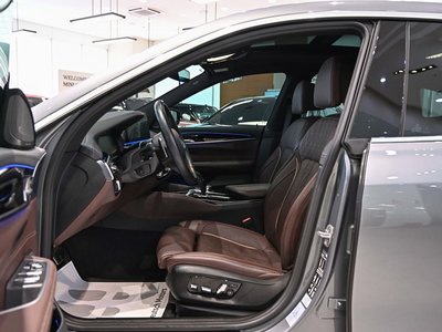 BMW 6 SERIES GT - 10