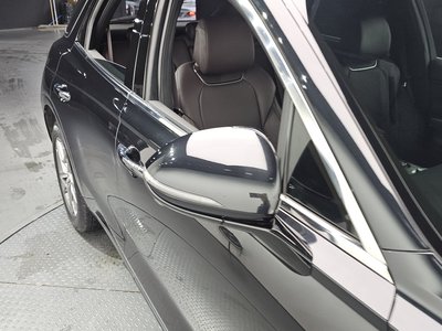 2023 Genesis GV70 — миниатюра 29