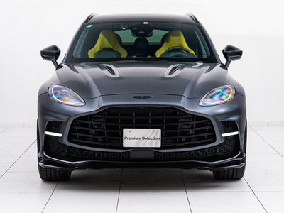 ASTON MARTIN DBX - 5