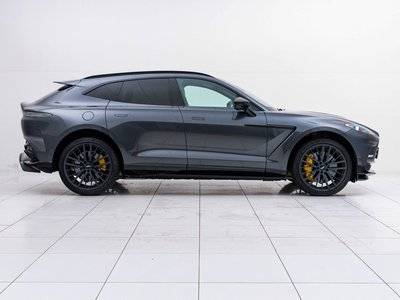 ASTON MARTIN DBX - 7