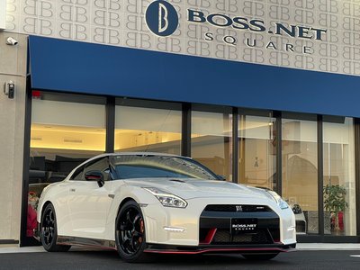 NISSAN GT-R