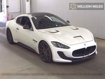 MASERATI GRANTURISMO - 1