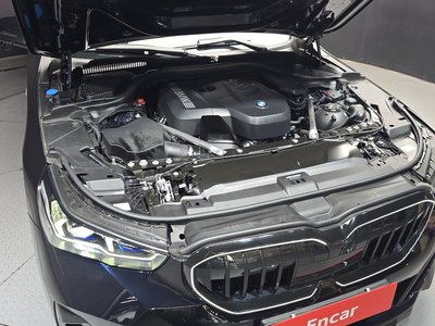 BMW 5 SERIES - 7
