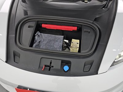 PORSCHE TAYCAN - 7