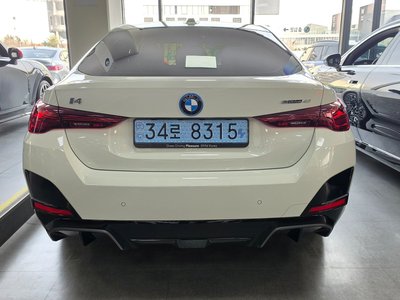 BMW I4 - 3