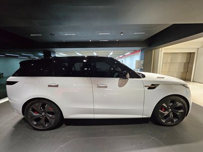 صورة 7 لـ 2023 LAND Rover RANGE ROVER SPORT