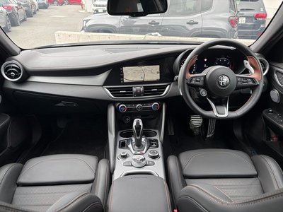 2026 ALFA Romeo JULIA 照片 9