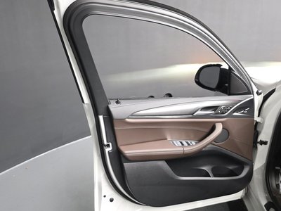 2023 BMW X3 缩略图 14
