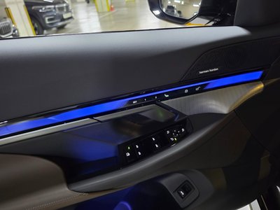 صورة مصغرة 17 لـ 2026 BMW 5 SERIES