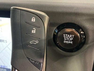 صورة مصغرة 48 لـ 2025 Lexus GX