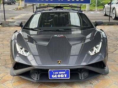 صورة 2 لـ 2023 Lamborghini HURACAN