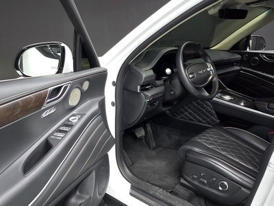 2020 Genesis GV80 thumbnail 11