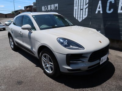 2021 Porsche MACAN thumbnail 20