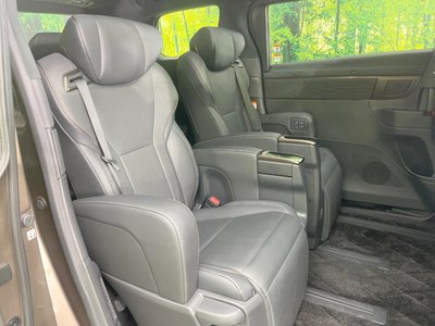 2023 TOYOTA ALPHARD photo 9