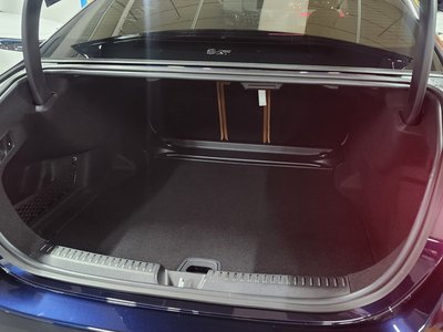 2025 Mercedes-BENZ E-CLASS — миниатюра 15