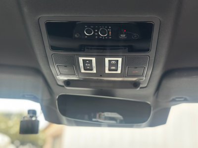 2023 LAND Rover DEFENDER — миниатюра 139
