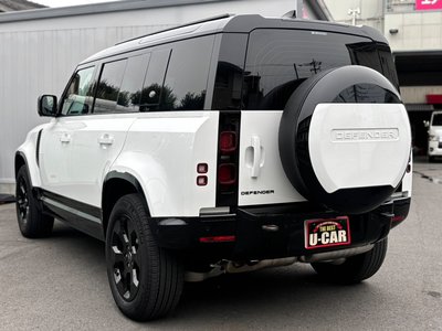 LAND ROVER DEFENDER - 3