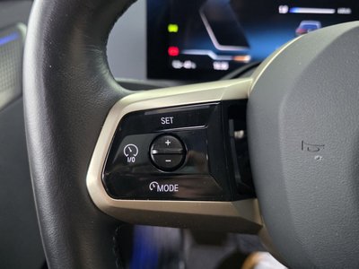 2023 BMW IX thumbnail 33