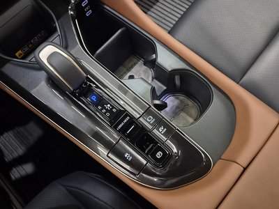 2026 Toyota CROWN CROSSOVER 照片 9