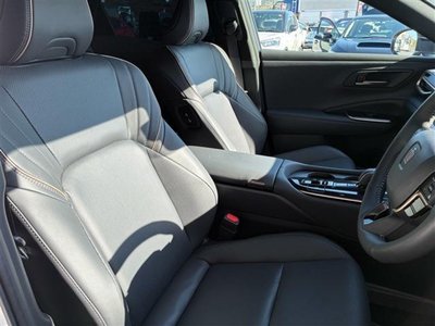 TOYOTA CROWN SPORT - 9