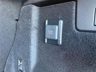 TOYOTA CROWN SPORT - 8