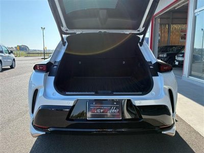 TOYOTA CROWN SPORT - 5