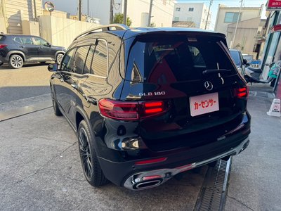 MERCEDES-BENZ GLB - 3