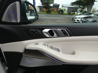 2023 BMW X7 — миниатюра 49