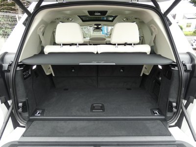 2023 BMW X7 — миниатюра 27
