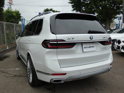 2023 BMW X7 — миниатюра 37