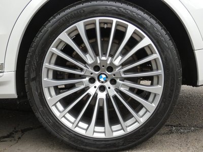 2023 BMW X7 — миниатюра 41
